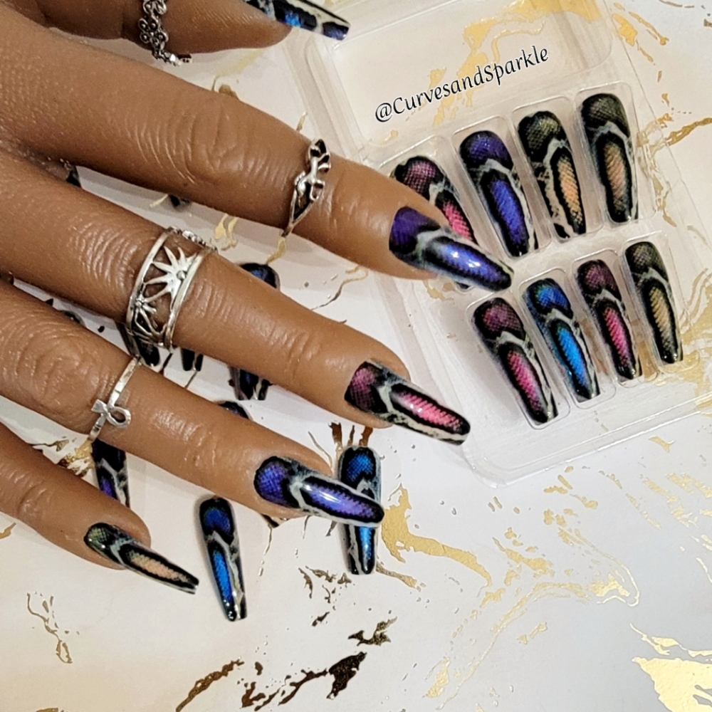 Snake Print Press on nails